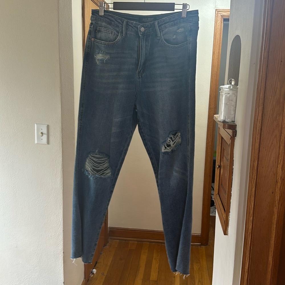 Judy blue straight leg distressed